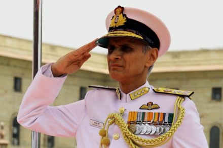 Vice Admiral Karambir Singh, Indian Navy next chief, Navy Chief Admiral Sunil Lanba, who is indian navy chief, who is Vice Admiral Karambir Singh, defence news
