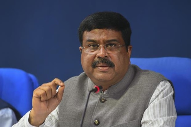 As petrol diesel prices spike before polls, Pradhan seeks Saudi help to cool rates As petrol diesel prices spike before polls, Pradhan seeks Saudi help to cool rates