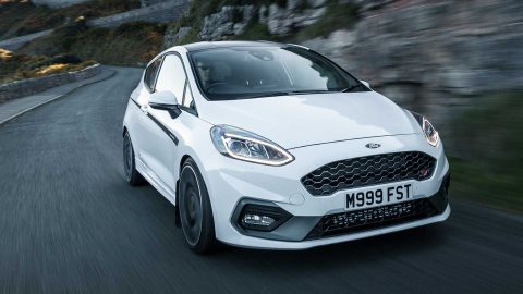 Now Retune your car with Smartphone App: Boosts Fiesta STs from 197 to 222hp,How it works!