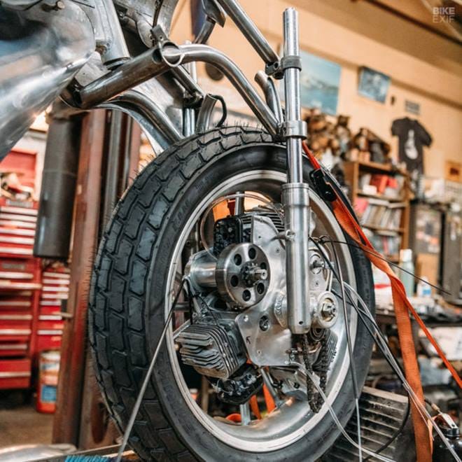 The front wheel has been mounted with a radial engine. Bikeexif writes that Craig first thought he would buy a radial engine online but they aren't readily available. So, he built one on his own.