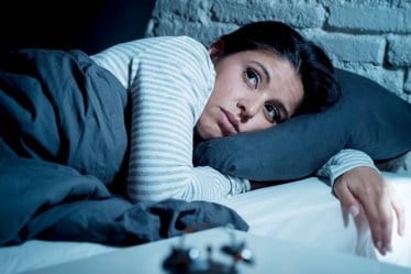 sleep deprived, insomnia, tehnoference, mobile phone, health problems, lifestyle health problems