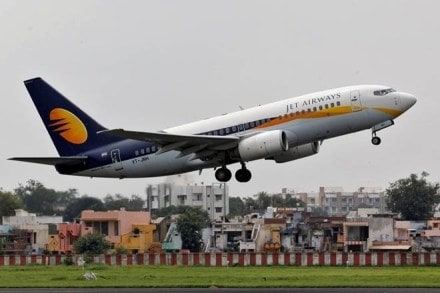 jet airways, jet airways crisis, jet airways bankruptcy, jet airways indian government, modi government in jet airways issue, jet airways flights discontinue, jet airways 1 april, jet airways strike, jet airways sbi, sbi, sbi chairman jet airways, etehad