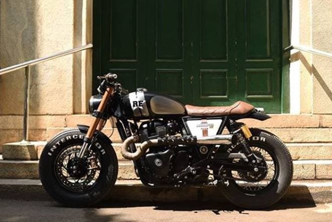 For starters, it's been given much larger wheels held within chunky gold-finished front upside down forks and the front disc has been replaced with a new unit as well. The headlamp is new with all-LED lights but still carries a classic appeal.