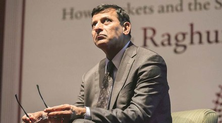 Raghuram Rajan behind Rahul Gandhi's minimum income scheme? Here's what former RBI governor said Raghuram Rajan behind Rahul Gandhi's minimum income scheme? Here's what former RBI governor said
