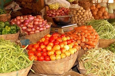 Retail inflation rises to 2.57 pc in Feb, against 1.97 pc in Jan: Govt data