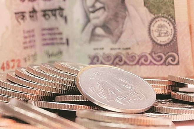 REC has paid Rs 1,143.34 crore as interim dividend for FY19 to the government.
REC has paid Rs 1,143.34 crore as interim dividend for FY19 to the government.