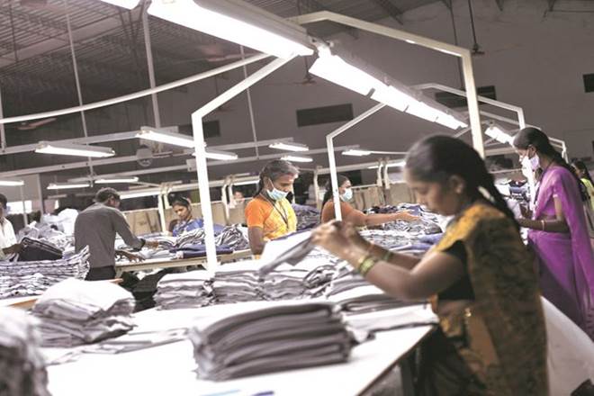 A contractor who handles operations of multiple foundries has a scale unmatched by any single foundry owner. 