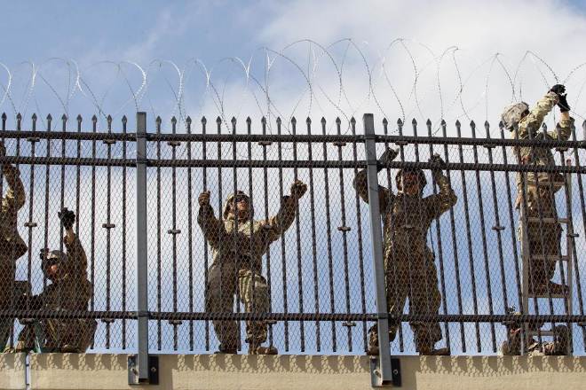 Pentagon to send 320 more troops to US-Mexico border - World News | The ...