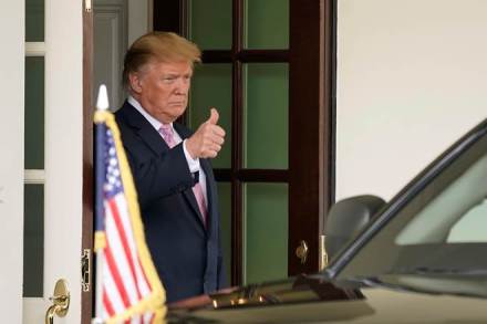 Twitter takes down Trump campaign clip with 'Dark Knight Rises' score after Warner Bros complaint (Reuters photo) Twitter takes down Trump campaign clip with 'Dark Knight Rises' score after Warner Bros complaint (Reuters photo)