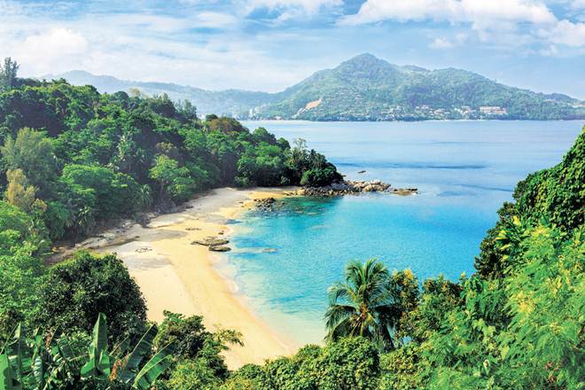 In July 2005, Phuket was voted one of the world's top five retirement destinations by Fortune Magazine. In July 2005, Phuket was voted one of the world's top five retirement destinations by Fortune Magazine.