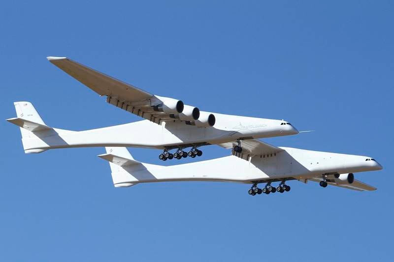 Stratolaunch, Stratolaunch photos, Stratolaunch images, world largest plane makes first flight, world's largest plane, largest aircraft