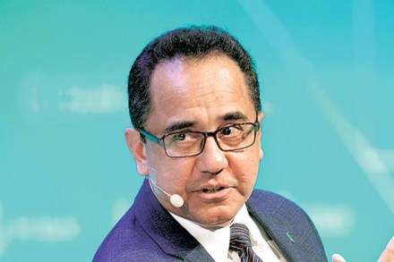 Tan Sri Wan Z Wan Ariffin , president & group CEO, Petronas Tan Sri Wan Z Wan Ariffin , president & group CEO, Petronas