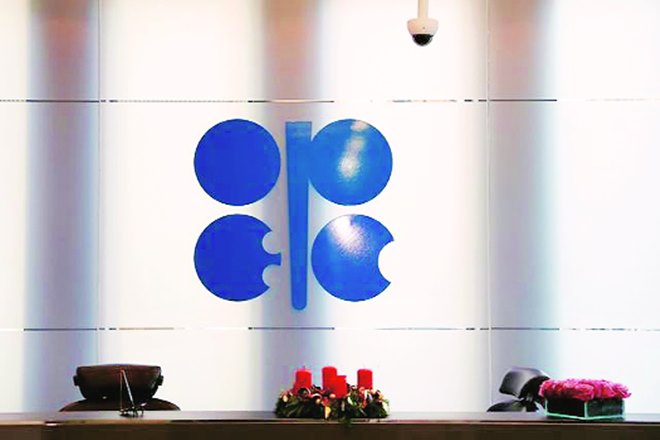 Indian refiners turn to Opec, Mexico, US to make up for Iran oil loss Indian refiners turn to Opec, Mexico, US to make up for Iran oil loss