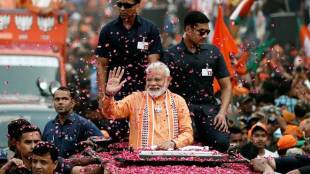 Ahead of his filing nomination papers, Prime Minister Narendra Modi will address party workers at 9:30 am (Reuters photo)