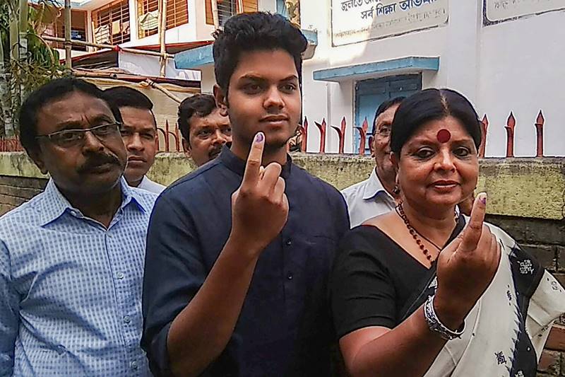 lok sabha election, lok sabha election 2019 phase 2, election 2019 polling live, lok sabha election 2019 voting, phase 2 lok sabha election 2019, phase 2 election 2019 polling live, election 2019