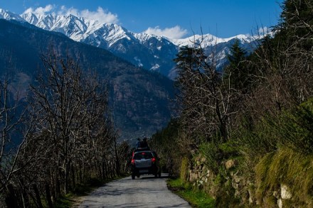 Himachal Pradesh Tourism, Himachal tours, Kullu Valley tour, Kullu Valley temples, Kullu valley travel, History of Kullu, Kulat, Kullu-Manali, Baseswara temple , Bajoura, Places around Kullu