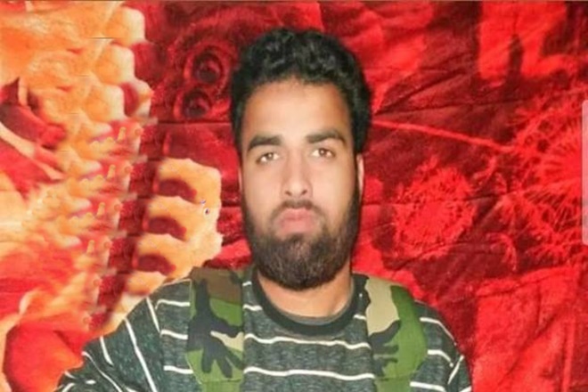 jammu and kashmir, PDP MLC nephew Hizbul, PDP, Kamran Zahoor Manhas, PDP legislator Zafar Iqbal Manhas, Zafar Iqbal Manhas, shopian, ak47, pulwama, baramulla, kulgam, mulga b tech, b tech in kashmir, engineering, Hizbul Mujahideen, jammu and kashmir election, mulga, millitancy in kashmir