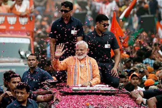 Modi Varanasi roadshow, modi roadshow, modi varanasi