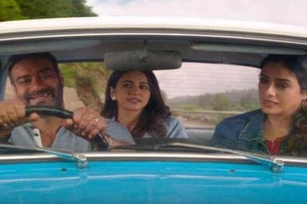 de de pyar de trailer launch, de de pyar de trailer ajay devgn, de de pyar de trailer release date, de de pyar de trailer video, de de pyar de movie trailer release date, de de pyar de movie ajay devgan, de de pyar de movie news, de de pyar de movie 2019, de de pyar de movie poster, de de pyar de movie cast, de de pyar de ajay devgan movie, Ajay Devgn Tabu, Rakul Preet Singh de de pyar de trailer launch, de de pyar de trailer ajay devgn, de de pyar de trailer release date, de de pyar de trailer video, de de pyar de movie trailer release date, de de pyar de movie ajay devgan, de de pyar de movie news, de de pyar de movie 2019, de de pyar de movie poster, de de pyar de movie cast, de de pyar de ajay devgan movie, Ajay Devgn Tabu, Rakul Preet Singh