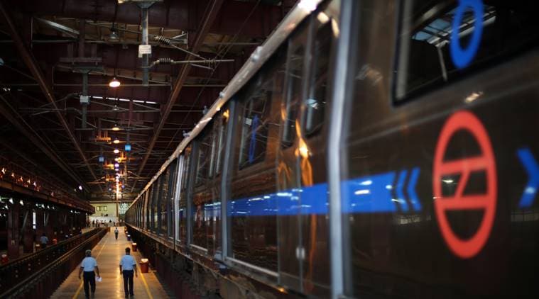 delhi metro last train timing
