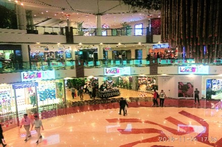 Billboards get a digital push Billboards get a digital push