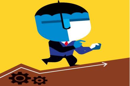 Life insurance: 5 ways to raise growth momentum of insurance industry
