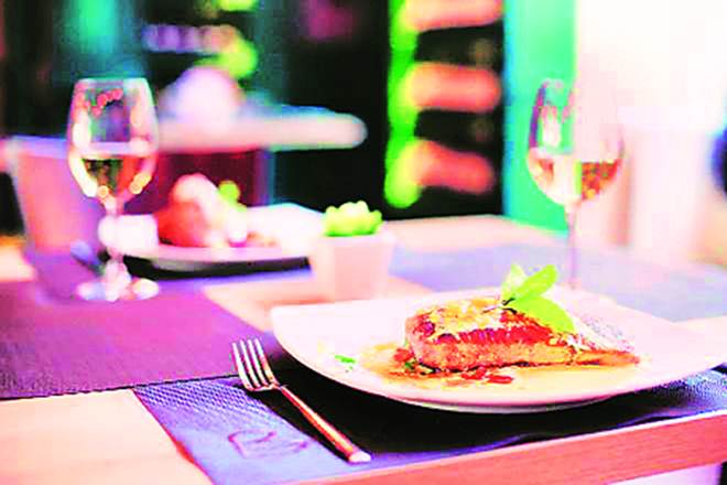 restaurants, mills, restaurants in delhi