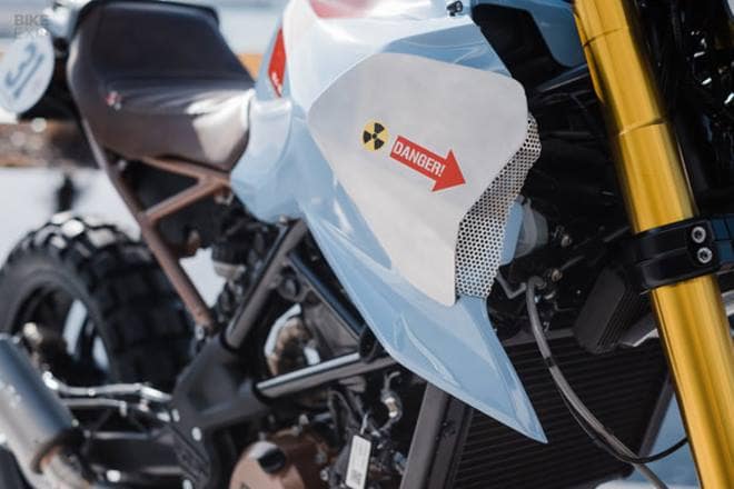 Dani says the concept for 'Little Boy's Toy' came quickly - bringing together scrambler cues, peppy colours, giving it an urban vibe while retaining the GS appeal as well. The team's newest apprentice Nico was yet to demonstrate what he could do with custom project and this was a perfect opportunity.