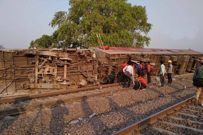 poorva express, ala vs vld dream11 team prediction, train accident, kanpur news, train accident today, poorva express live, poorva express accident, 12303 poorva express 12303, पूर्वा एक्सप्रेस, train accident news, kanpur to delhi train, purva express, poorva express derail, poorva express derailed, train news, kanpur train accident, kanpur to delhi distance, 12303 train, poorva express running status, kanpur to delhi bus, train accident in kanpur, kanpur train hadsa, new delhi to allahabad train, poorva express train no,