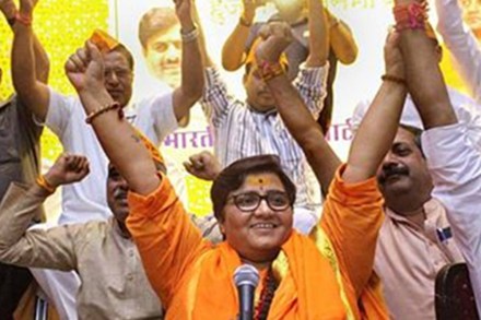 sadhvi pragya age, sadhvi pragya singh, sadhvi pragya health, sadhvi pragya news, sadhvi pragya thakur age, sadhvi pragya thakur speech, sadhvi pragya hemant karkare, sadhvi pragya bail,sadhvi pragya on karkare, sadhvi pragya cases