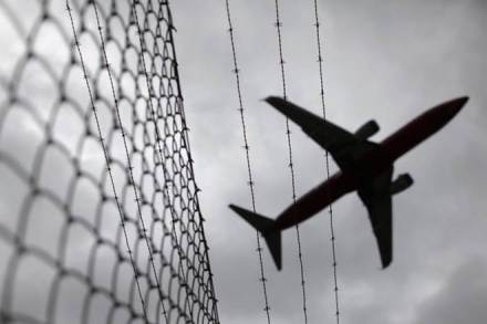 The June 1-3 summit is a chance to examine passenger and cargo trends: key barometers of consumer confidence and trade amid a faltering global economy.