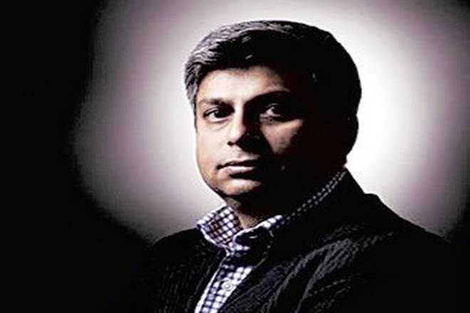 Every time an individual spends money, the amount is rounded up to the next Rs 100 and the difference is invested. If she goes for a coffee and the bill is Rs 282, Rs 18 is saved. This money is then invested in liquid funds. — Samant Sikka, co-founder, Sqrrl