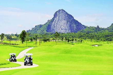 The Buddha’s image casts a benevolent eye on golfers at the Chee Chan GC in Pattaya