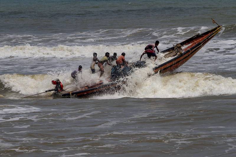 Cyclone Fani, Cyclone Fani, Cyclone Fani status, Cyclone Fani path, Cyclone Fani kolkata, Cyclone Fani tracker, Cyclone Fani Odisha, Cyclone Fani images, Cyclone Fani live status