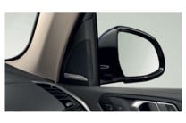  The Bang & Olufsen surround sound system offered in the BMW X5 has crisp sound quality. 