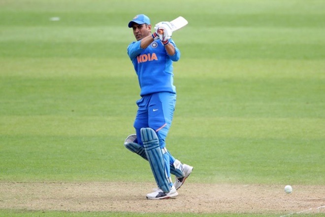 Dhoni
