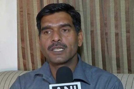 Narendra modi, Tej Bahadur Yadav