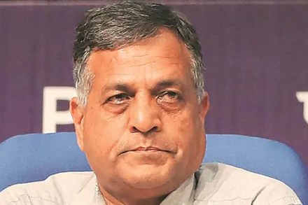 Congress demands inquiry into issues raised by Election Commissioner Ashok Lavasa