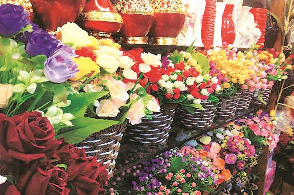 Branded bouquests blooming on the shelves of modern retail