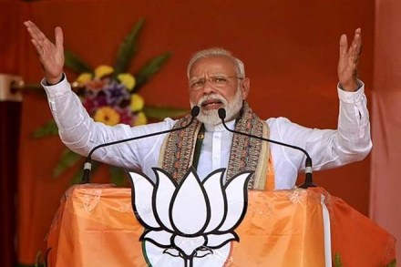 Books on PM Narendra Modi, Varanasi, Narendra Modi: Ek Sakaratmak Soch, lok sabha elections 2019, Universal Book Company, Modi government, lok sabha elections 2019