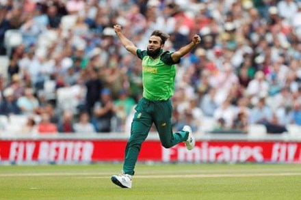 Amla needs 90 more runs to beat Virat Kohli, who currently holds the record. Amla needs 90 more runs to beat Virat Kohli, who currently holds the record.