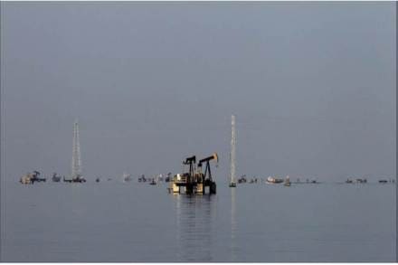 Oil prices, global oil prices, Sino-US trade, US sanctions on oil exporters, Iran, Venezuela,  Iranian oil exports, Middle East, United States Oil prices, global oil prices, Sino-US trade, US sanctions on oil exporters, Iran, Venezuela,  Iranian oil exports, Middle East, United States