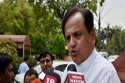 Narendra Modi, Rajiv Gandhi, Ahmed Patel, INS Viraat, V P Singh, Rahul Gandhi, Priyanka Gandhi Vadra, Bofors scam