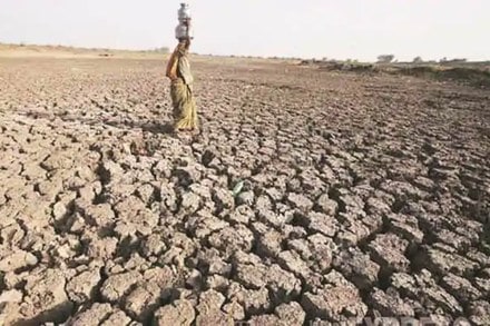Maharashtra water crisis: Parched villagers damage dam gate Maharashtra water crisis: Parched villagers damage dam gate