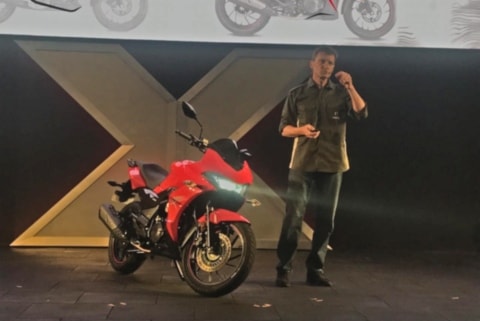 Hero Xtreme 200S launched at Rs 98,500: Lowest-priced 200cc fully-faired bike in India!