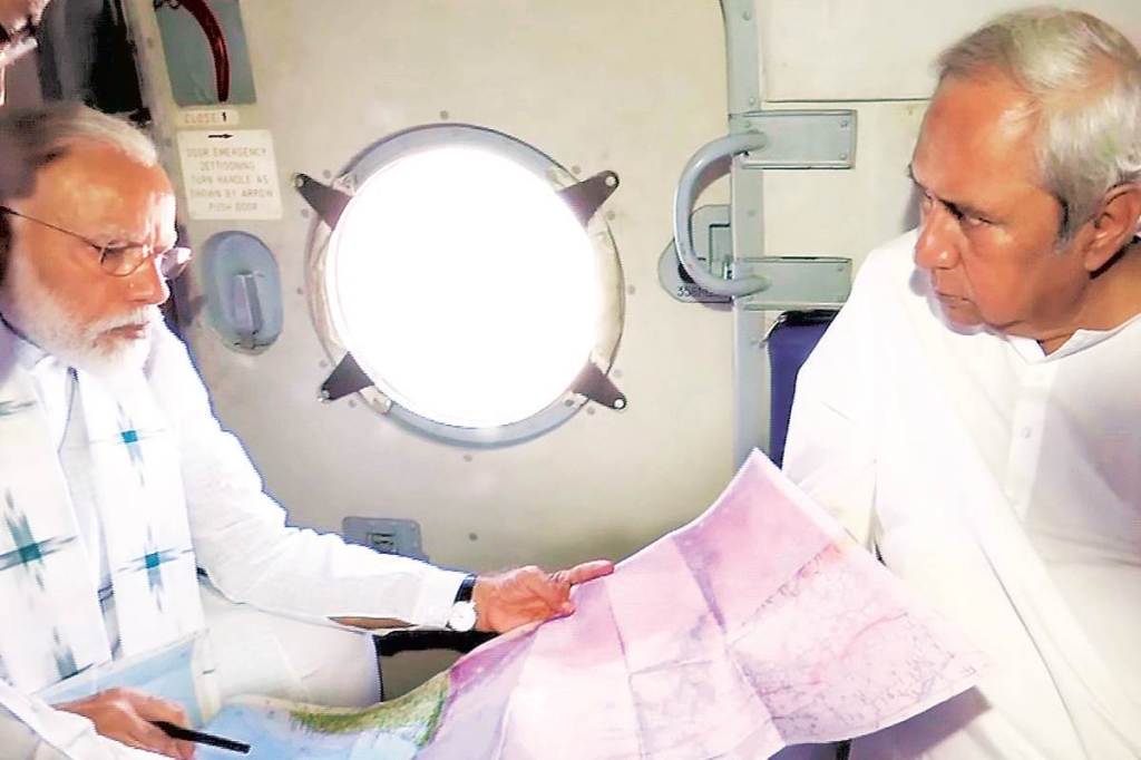 Modi praises Odisha CM for tackling Cyclone Fani well, says Mamata didn’t return my calls Modi praises Odisha CM for tackling Cyclone Fani well, says Mamata didn’t return my calls