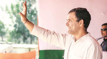 rahul gandhi tribals, narendra modi, modi rahul gandhi, lok sabha elections, lok sabha elections 2019, smriti irani, rahul gandhi, congress, bjp, amethi lok sabha seat