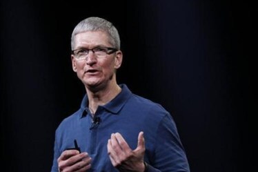 Apple, apple CEO, Tim Cook, Climate Change, pollution, sustainable energy,