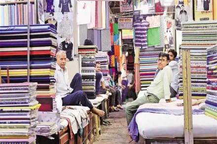 The higher logistics cost and increasing of wages compared to the competing countries were also deterrent factors in enhancing competitiveness, Shanmugham pointed out. (Representational image)