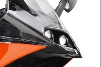 Dual projector headlamps offer good illumination